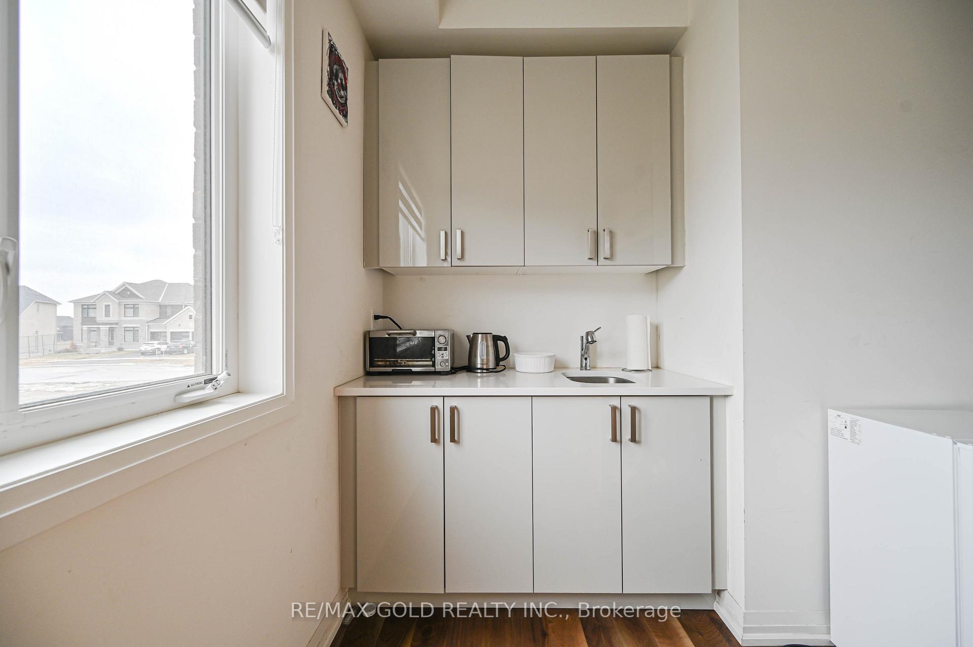 Photo 22 of 5 Elderberry Way, Adjala-Tosorontio, Colgan — HOMEH