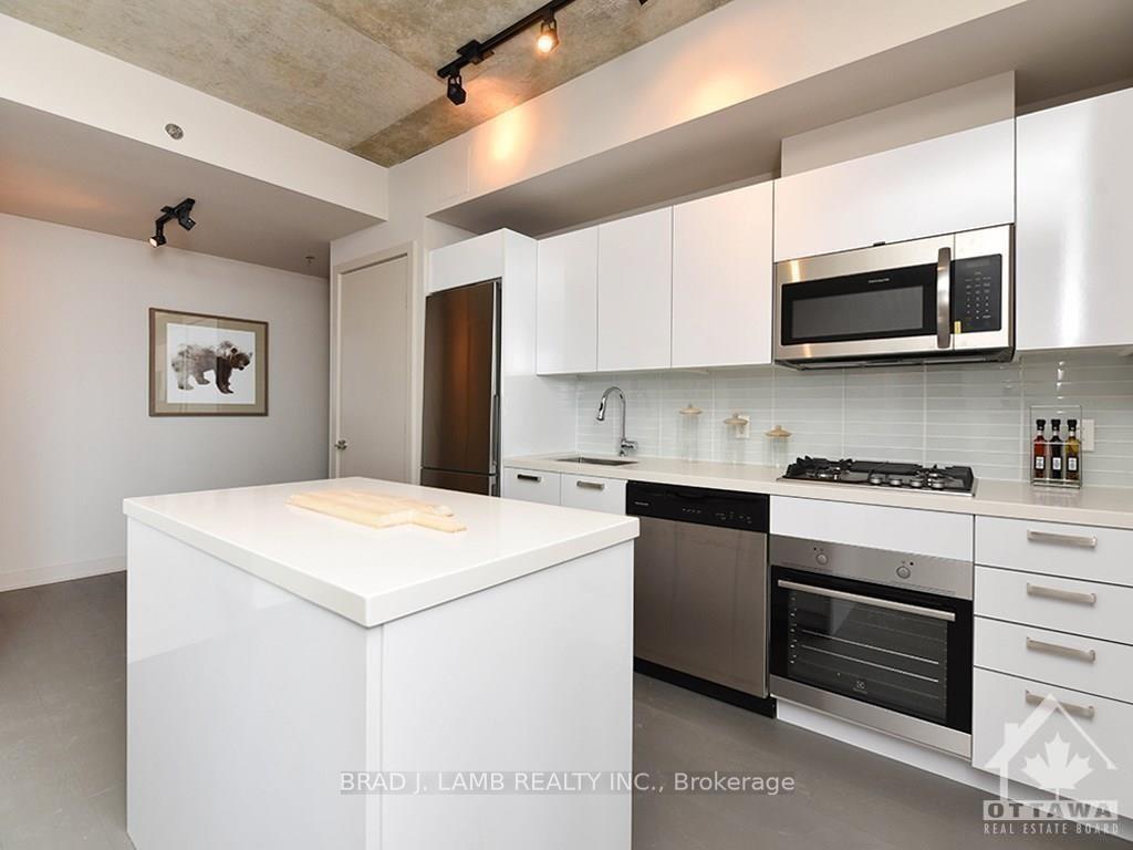 Photo 9 of Unit 209, 203 Catherine Street, Ottawa, Ottawa Centre — HOMEH