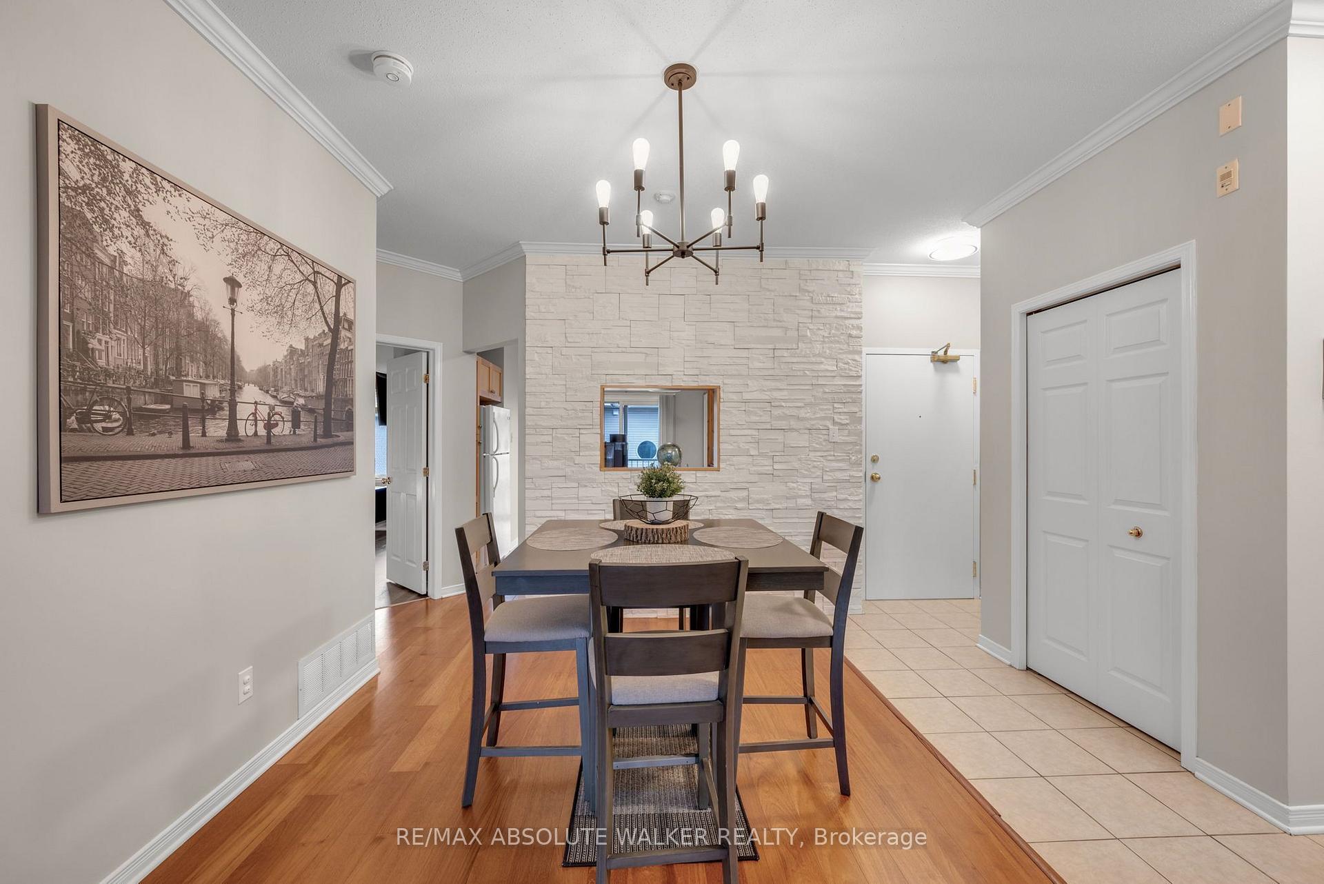 Photo 8 of Unit 7, 50 Briargate Private, Ottawa, Springridge/East Village — HOMEH