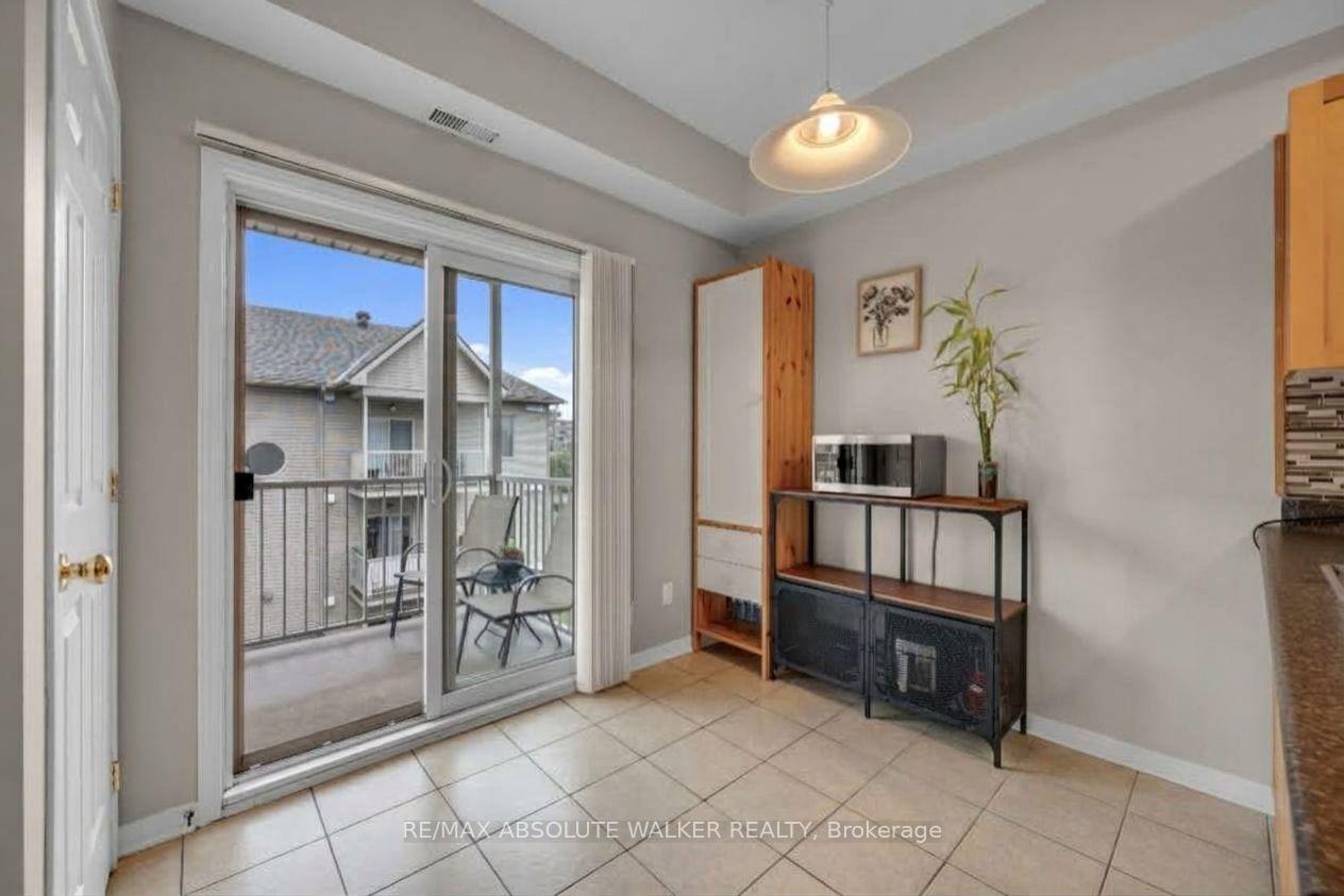 Photo 11 of Unit 7, 50 Briargate Private, Ottawa, Springridge/East Village — HOMEH