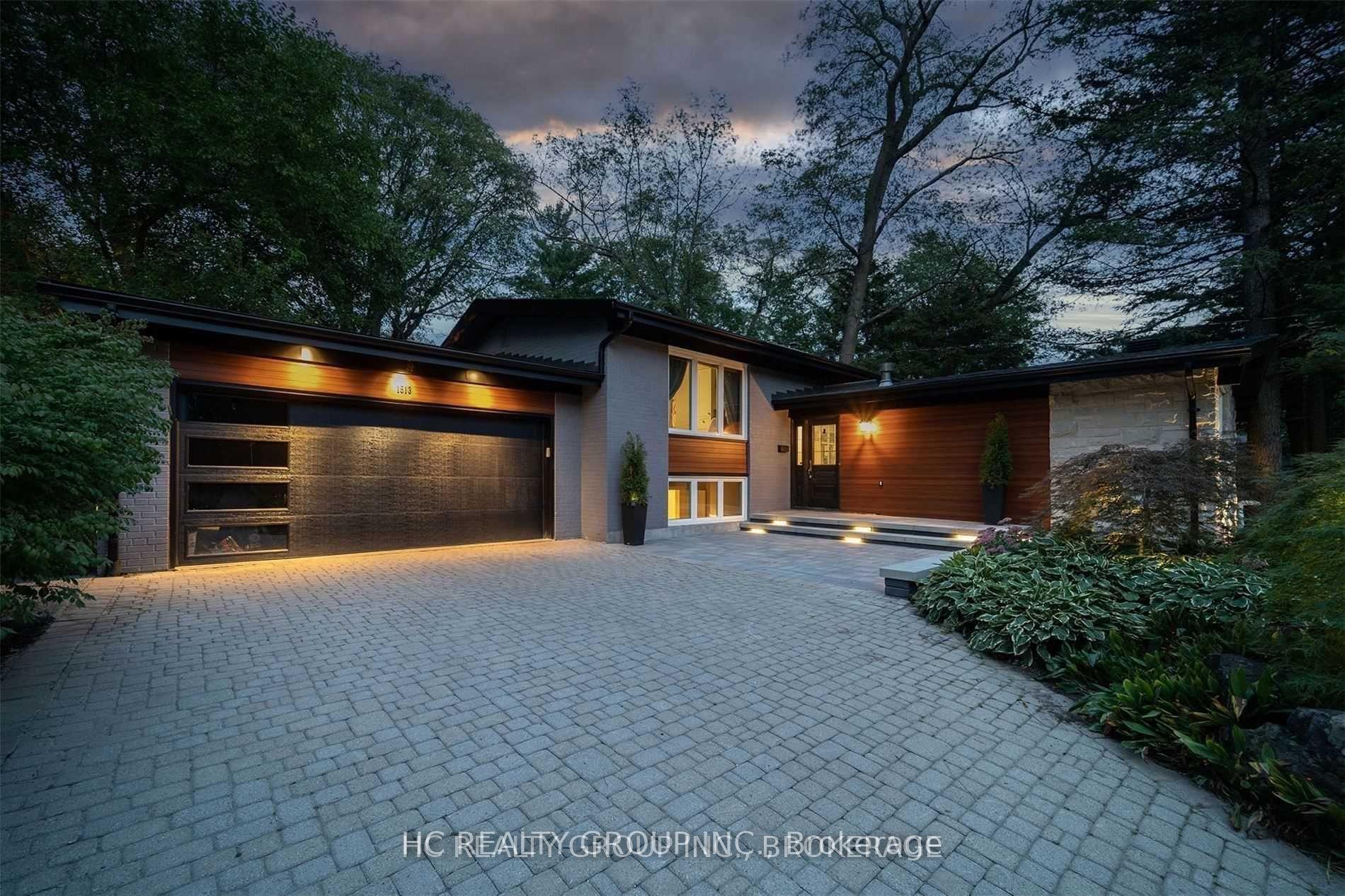 Photo 1 of 1513 Merrow Road, Mississauga, Lorne Park — HOMEH