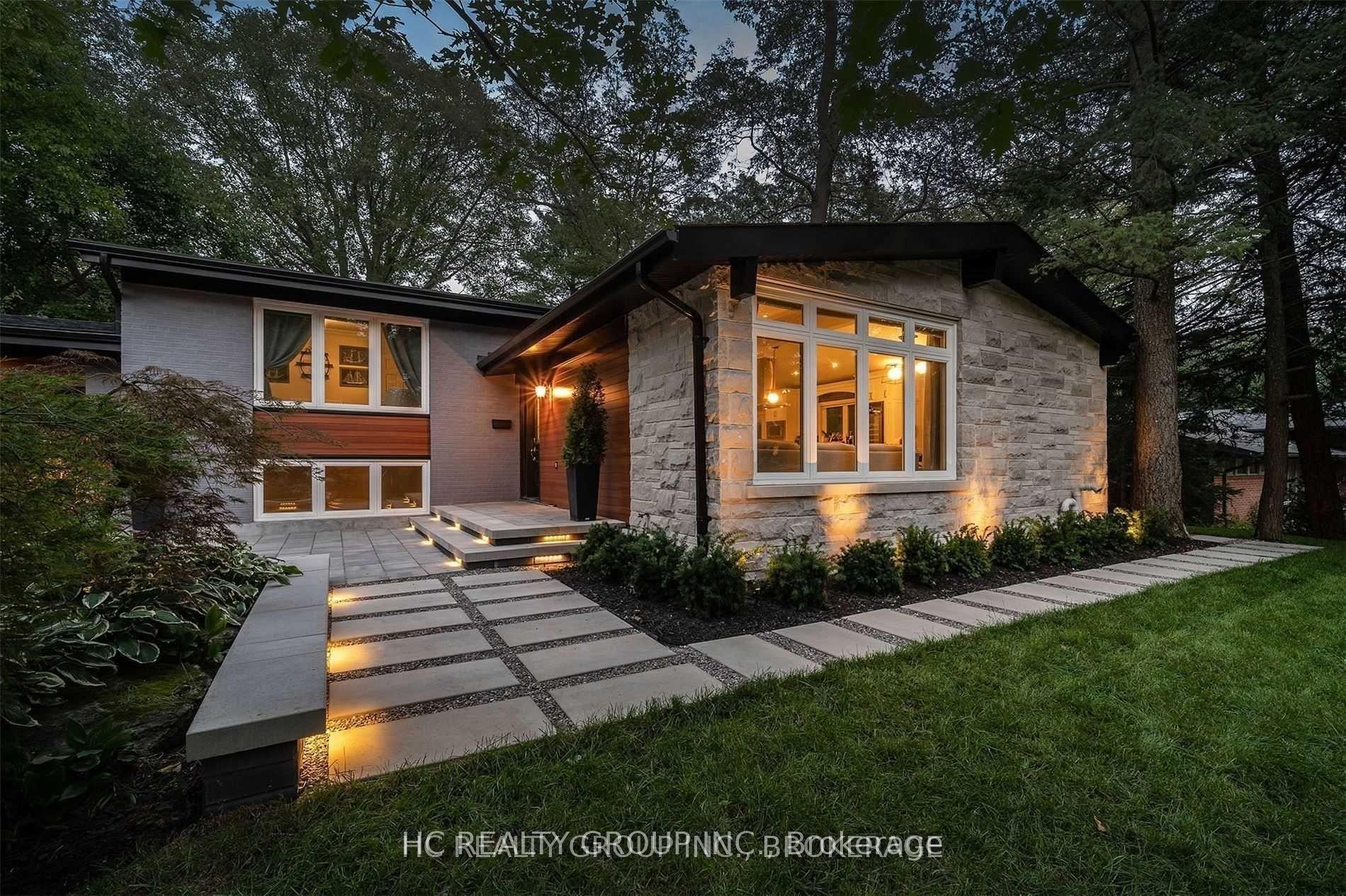Photo 9 of 1513 Merrow Road, Mississauga, Lorne Park — HOMEH
