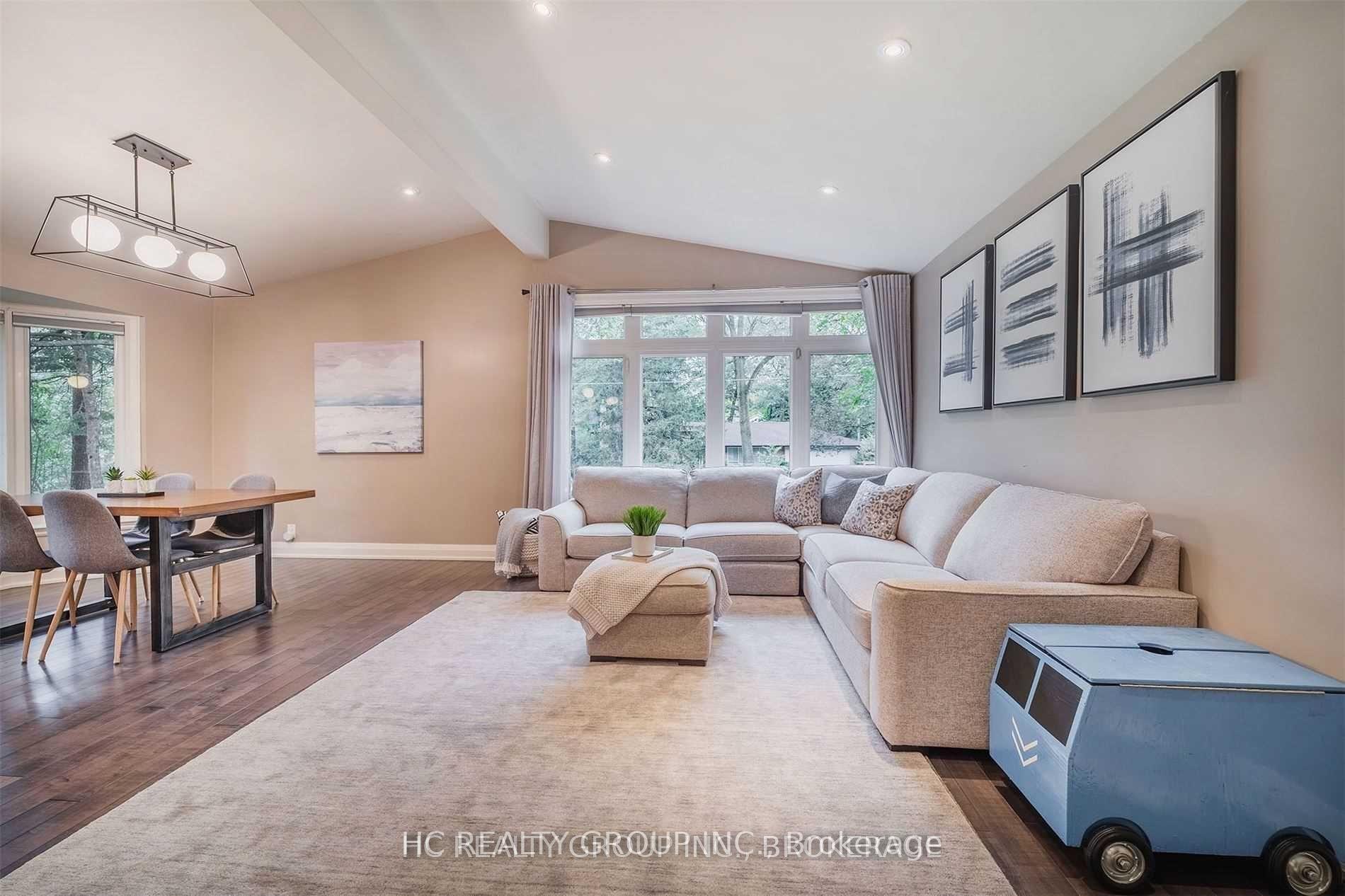 Photo 16 of 1513 Merrow Road, Mississauga, Lorne Park — HOMEH