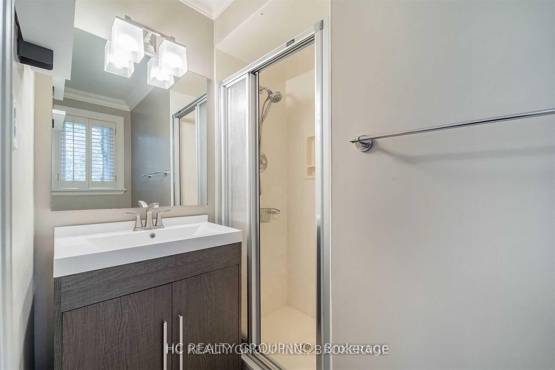 Photo 20 of 1513 Merrow Road, Mississauga, Lorne Park — HOMEH
