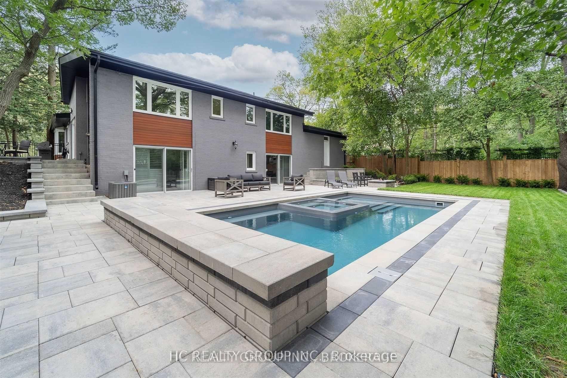 Photo 23 of 1513 Merrow Road, Mississauga, Lorne Park — HOMEH