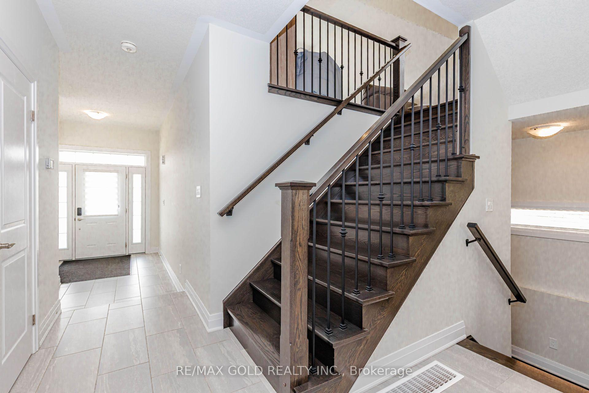 Photo 57 of 617 Benninger Drive, Kitchener, Brigadoon — HOMEH
