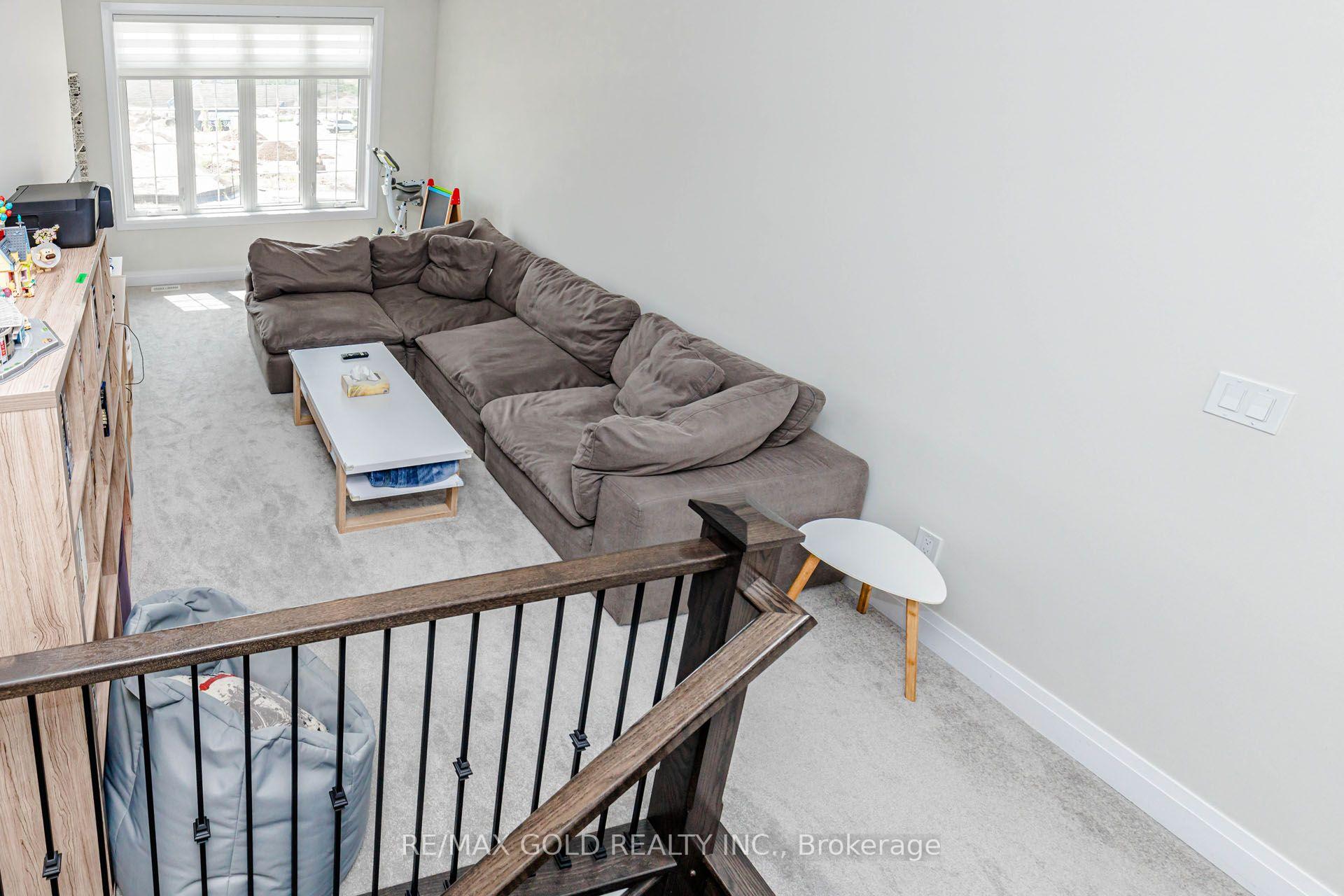 Photo 60 of 617 Benninger Drive, Kitchener, Brigadoon — HOMEH