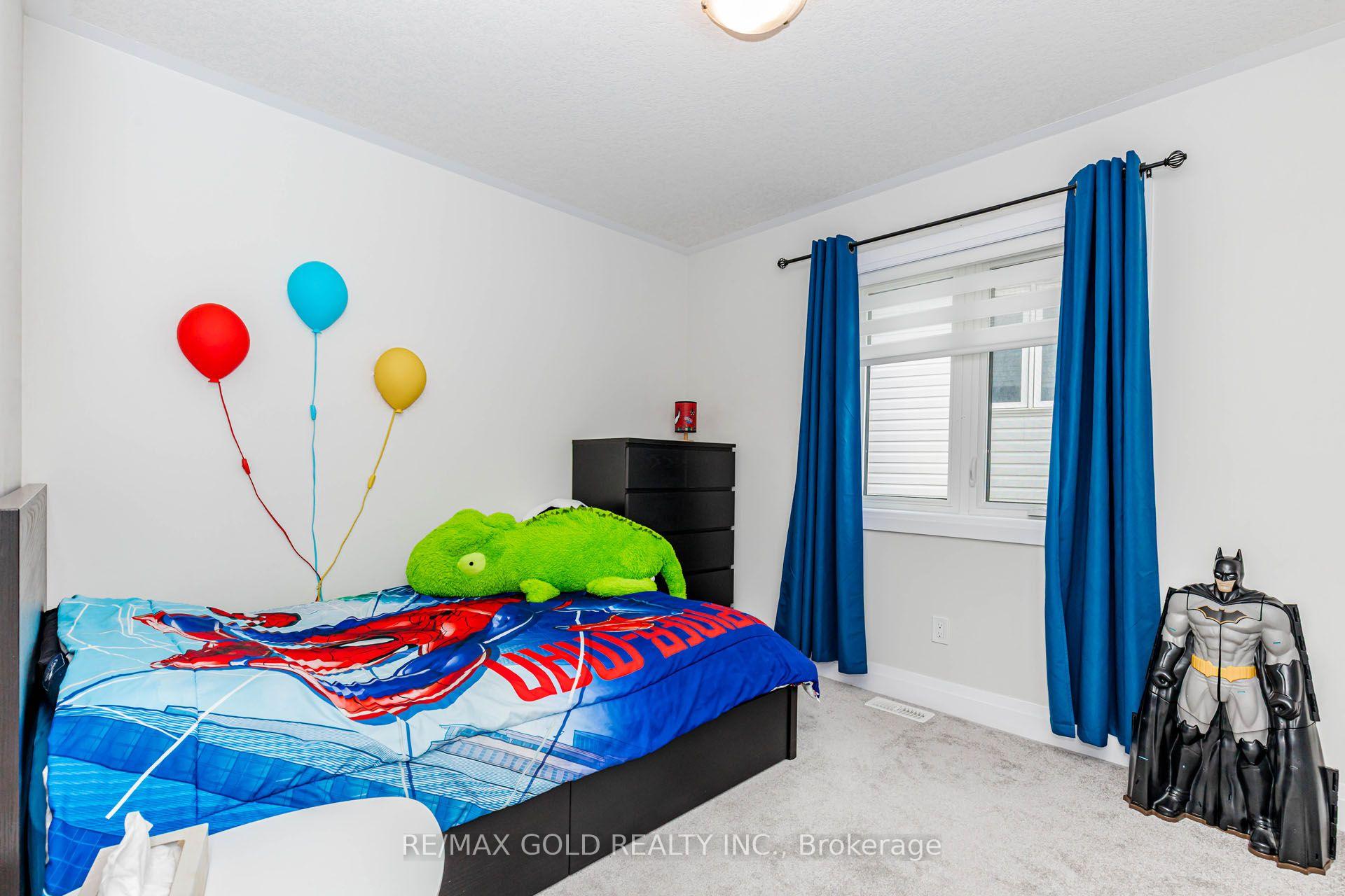 Photo 98 of 617 Benninger Drive, Kitchener, Brigadoon — HOMEH