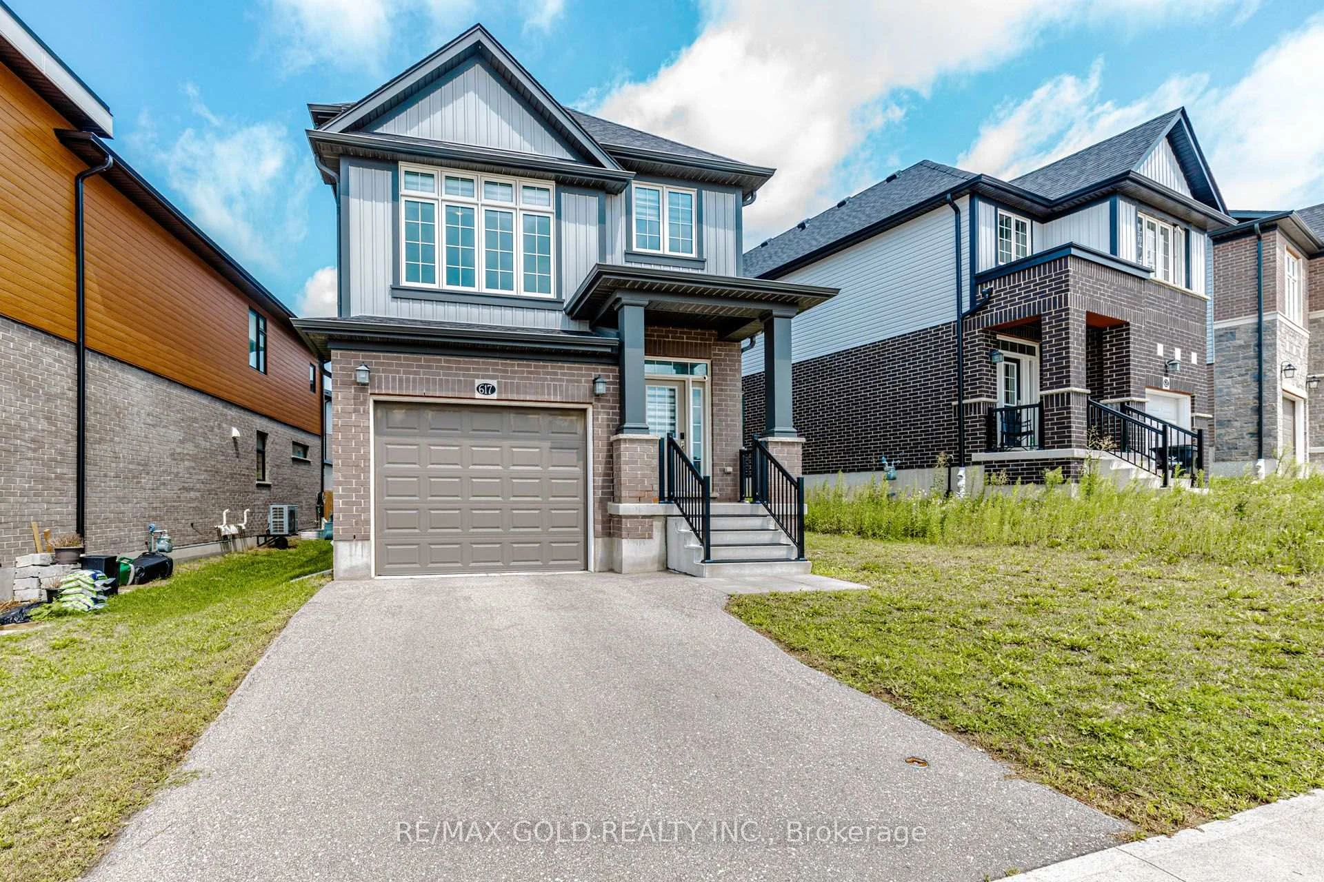 Photo 4 of 617 Benninger Drive, Kitchener, Brigadoon — HOMEH
