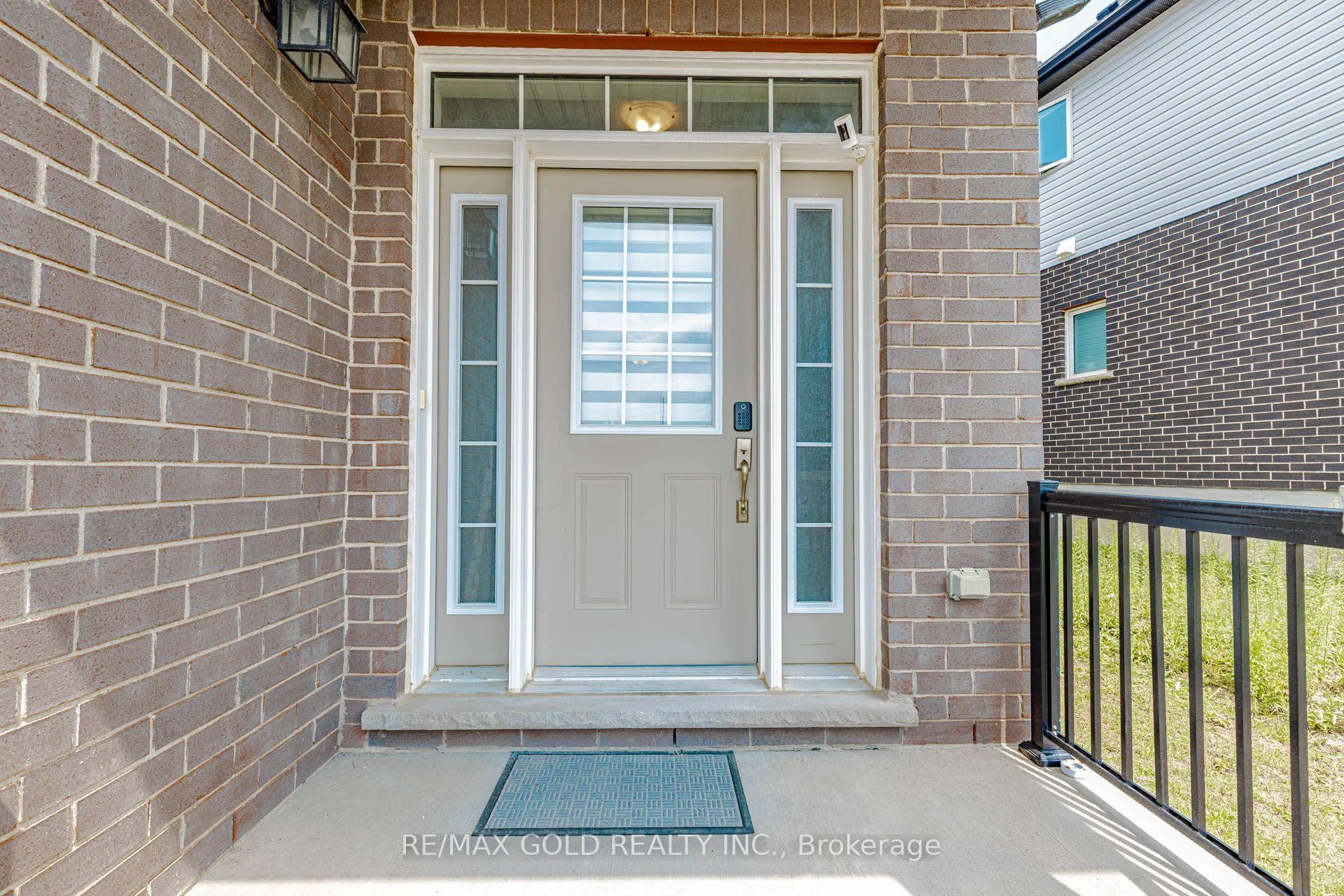 Photo 6 of 617 Benninger Drive, Kitchener, Brigadoon — HOMEH