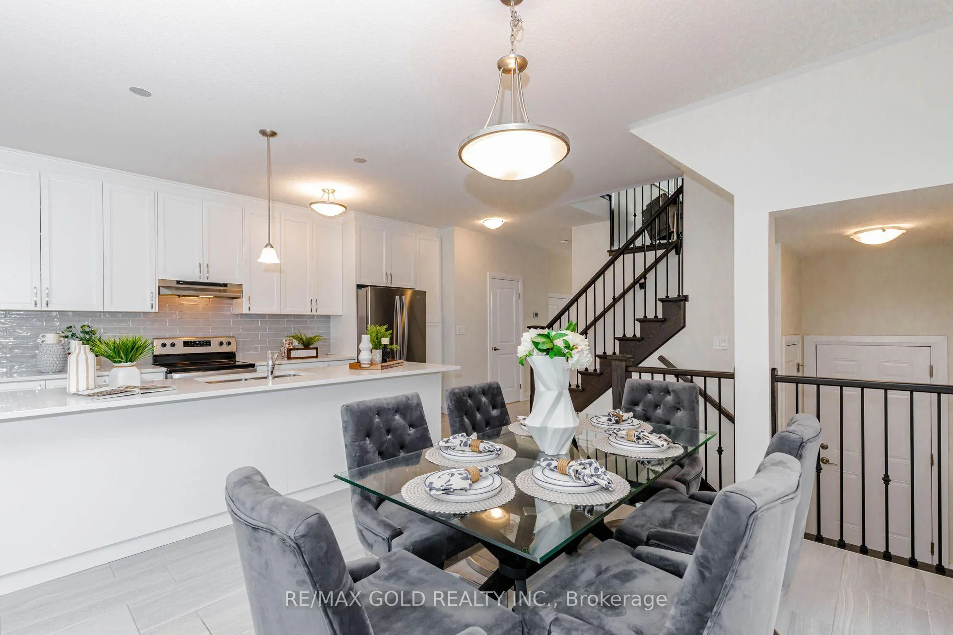 Photo 53 of 617 Benninger Drive, Kitchener, Brigadoon — HOMEH