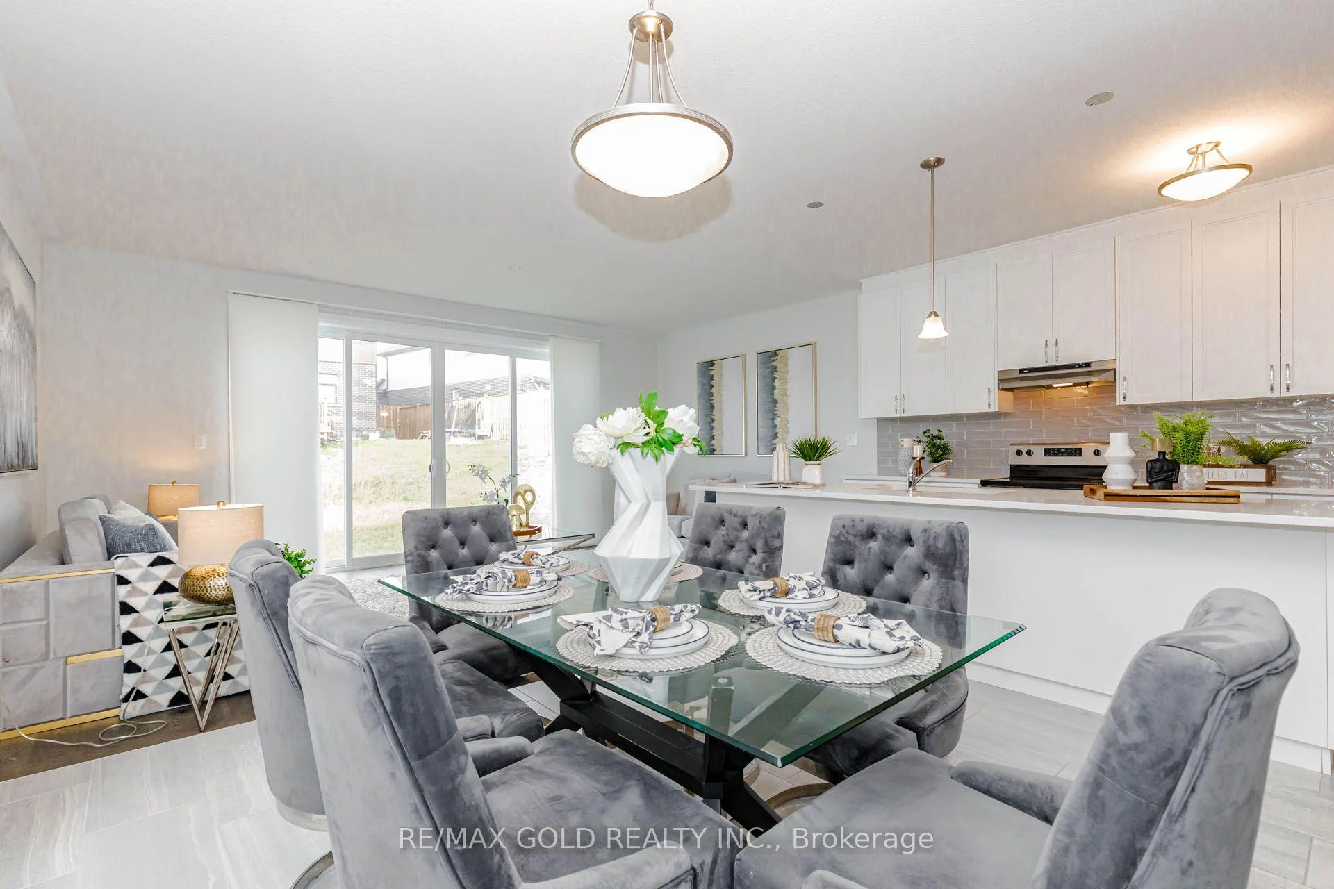 Photo 56 of 617 Benninger Drive, Kitchener, Brigadoon — HOMEH