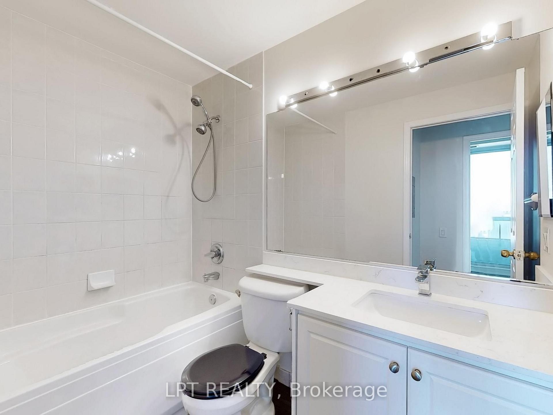 Photo 17 of Unit 503, 8 Hillcrest Avenue, North York, Willowdale East — HOMEH