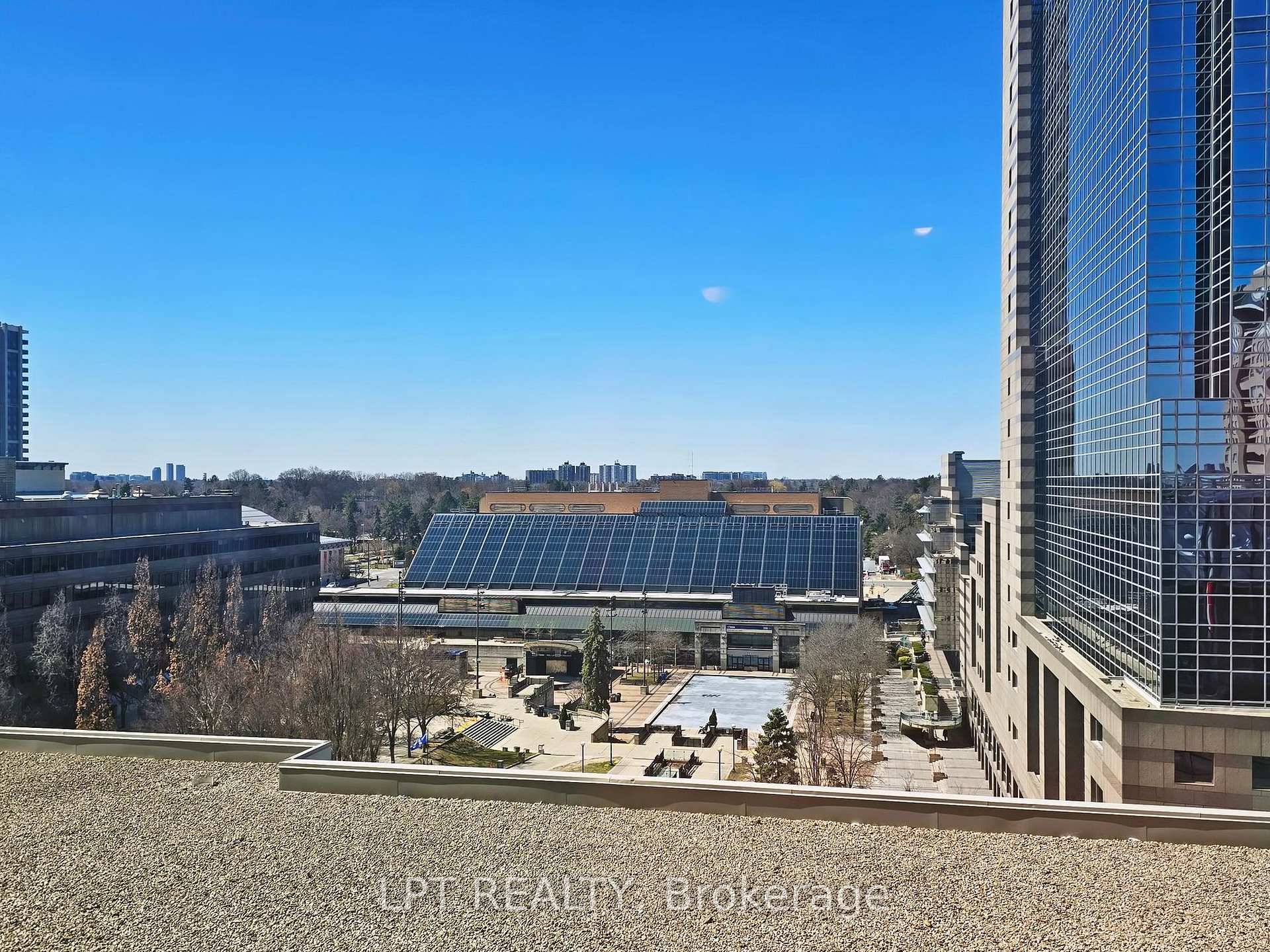 Photo 28 of Unit 503, 8 Hillcrest Avenue, North York, Willowdale East — HOMEH