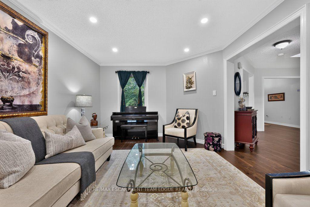 Photo 8 of 4194 Millcroft Park Drive, Burlington, Rose — HOMEH