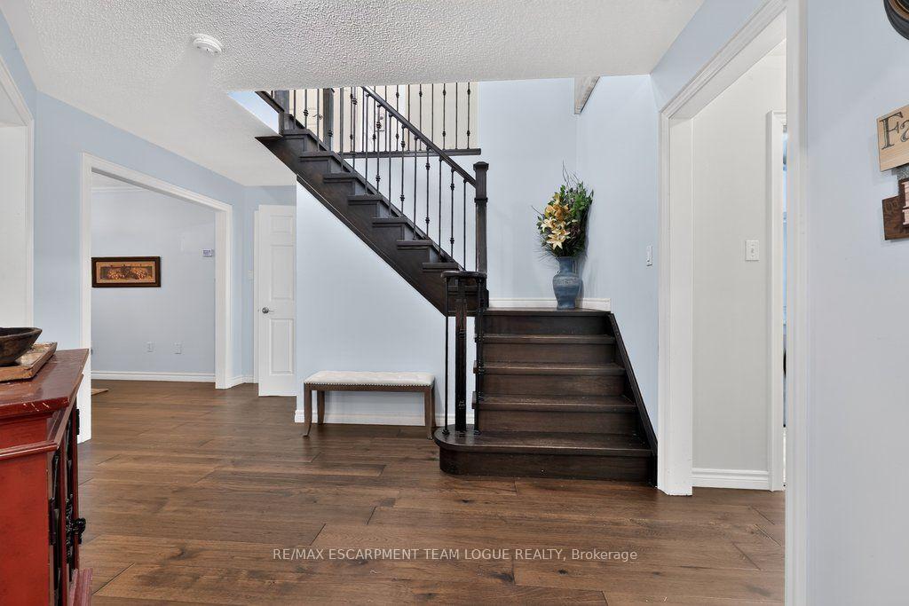 Photo 19 of 4194 Millcroft Park Drive, Burlington, Rose — HOMEH