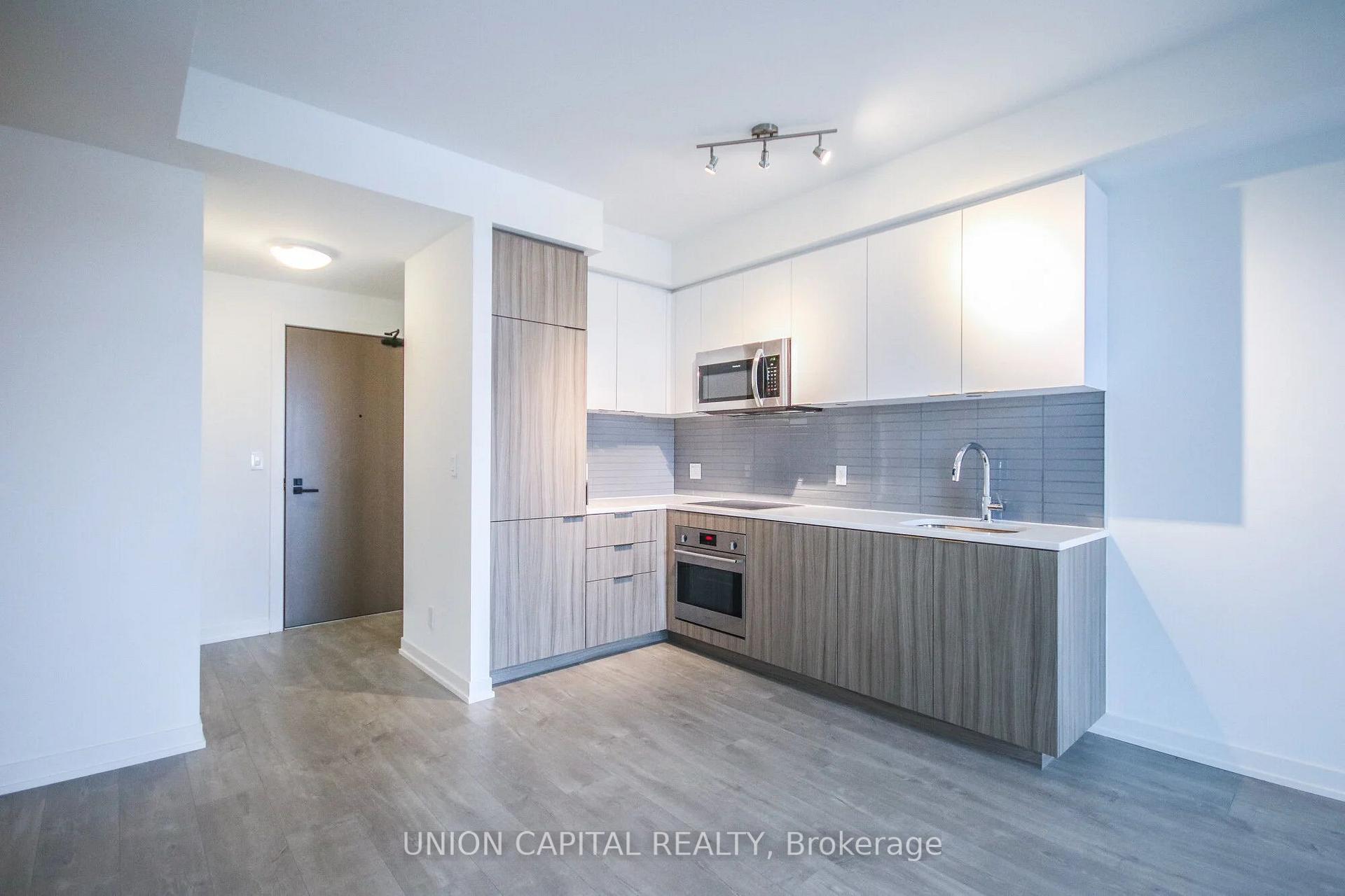Photo 5 of Unit 510, 223 St Clair Avenue W, Toronto, Casa Loma — HOMEH