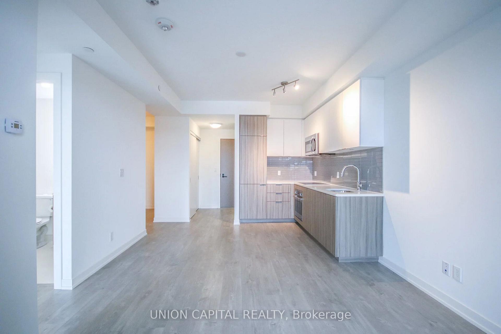 Photo 12 of Unit 510, 223 St Clair Avenue W, Toronto, Casa Loma — HOMEH