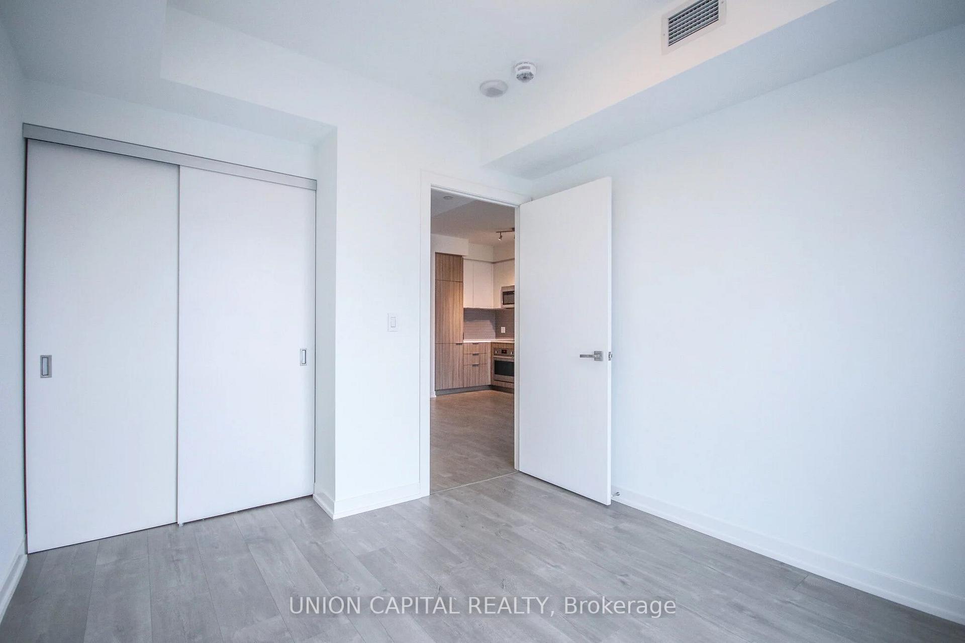 Photo 14 of Unit 510, 223 St Clair Avenue W, Toronto, Casa Loma — HOMEH
