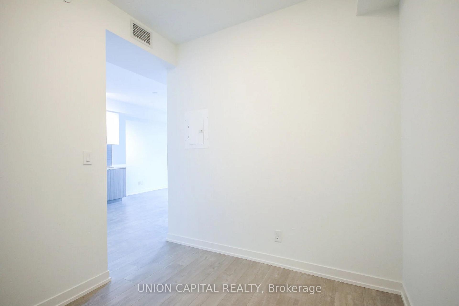 Photo 17 of Unit 510, 223 St Clair Avenue W, Toronto, Casa Loma — HOMEH
