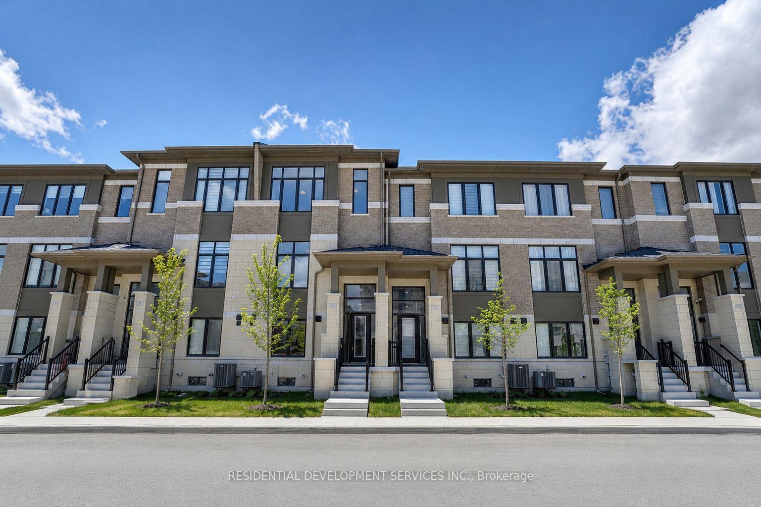 Photo 1 of 12 Tay Lane, Richmond Hill, Rural Richmond Hill — HOMEH