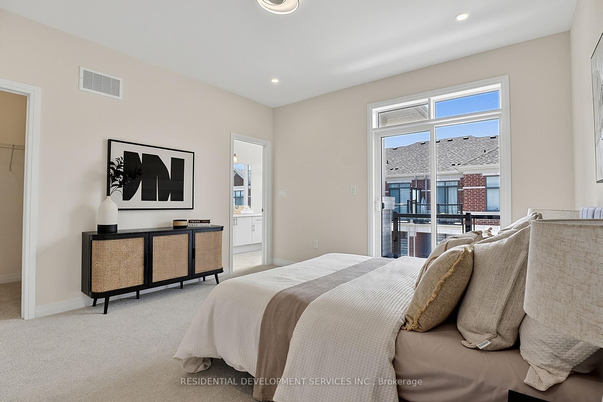 Photo 22 of 12 Tay Lane, Richmond Hill, Rural Richmond Hill — HOMEH
