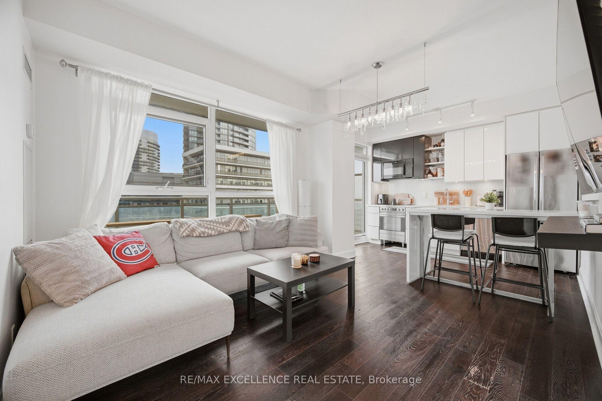 Photo 12 of Unit 1208, 33 Shore Breeze Drive, Etobicoke, Mimico — HOMEH
