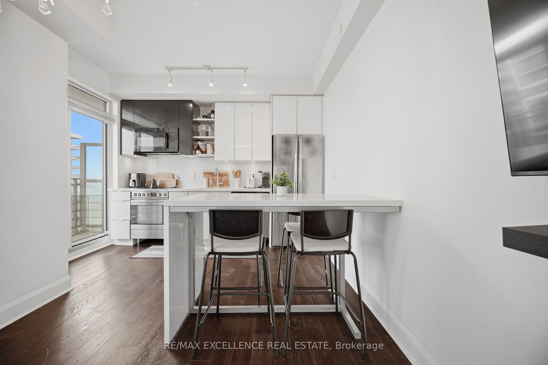 Photo 15 of Unit 1208, 33 Shore Breeze Drive, Etobicoke, Mimico — HOMEH