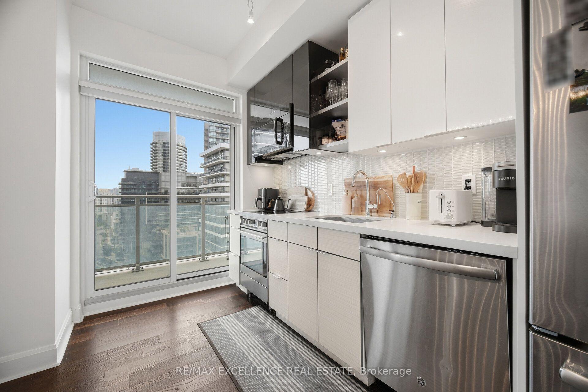 Photo 19 of Unit 1208, 33 Shore Breeze Drive, Etobicoke, Mimico — HOMEH