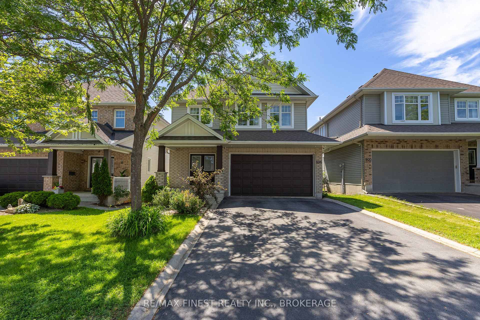 Photo of 896 Cottonwood Avenue