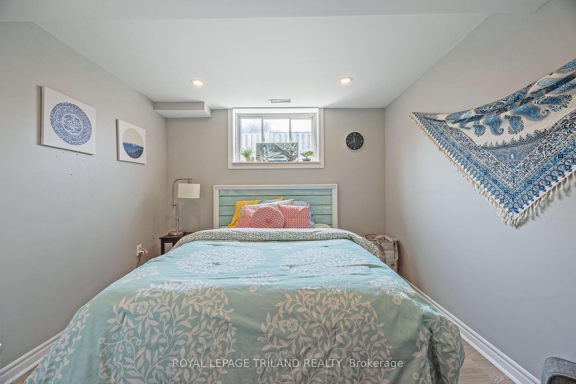Photo 27 of 18 Tara Court, Aylmer — HOMEH