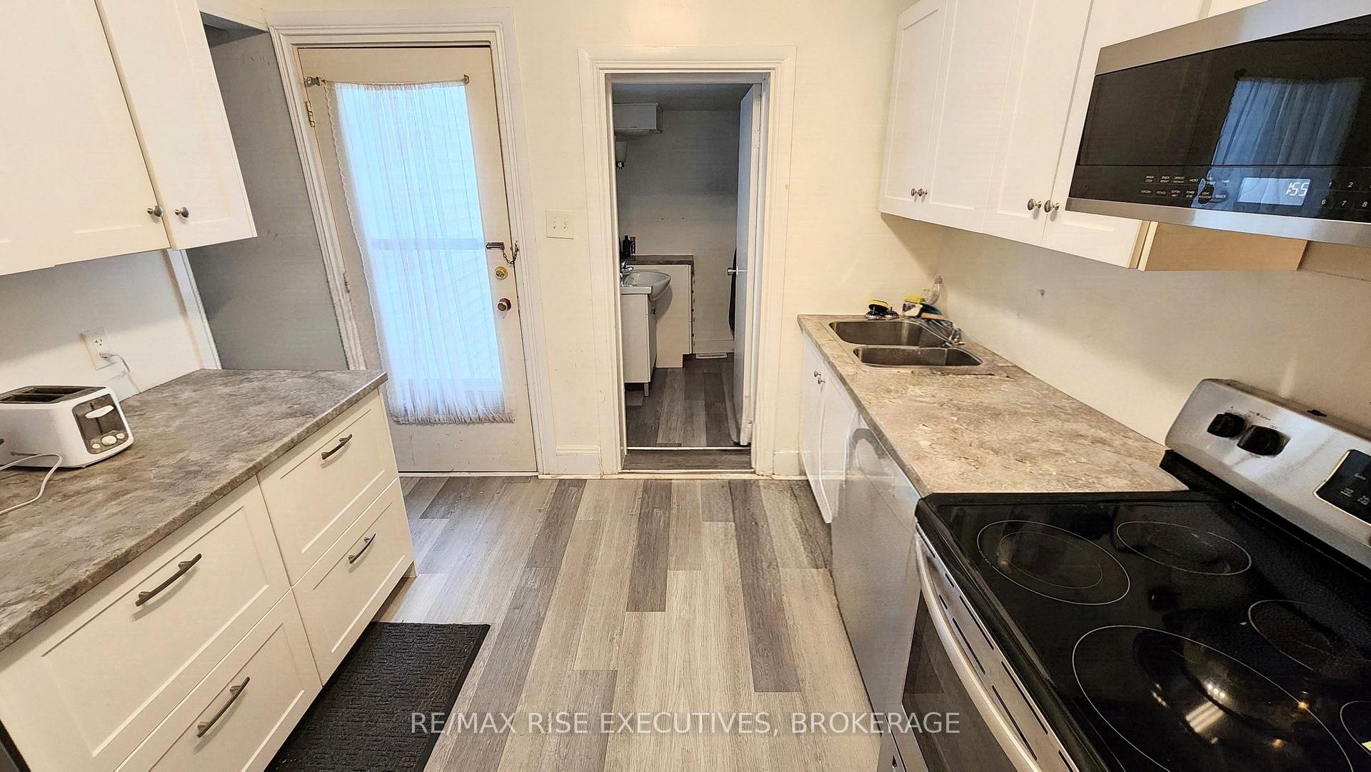 Photo 3 of 385 Alfred Street, Kingston, East of Sir John A. Blvd — HOMEH