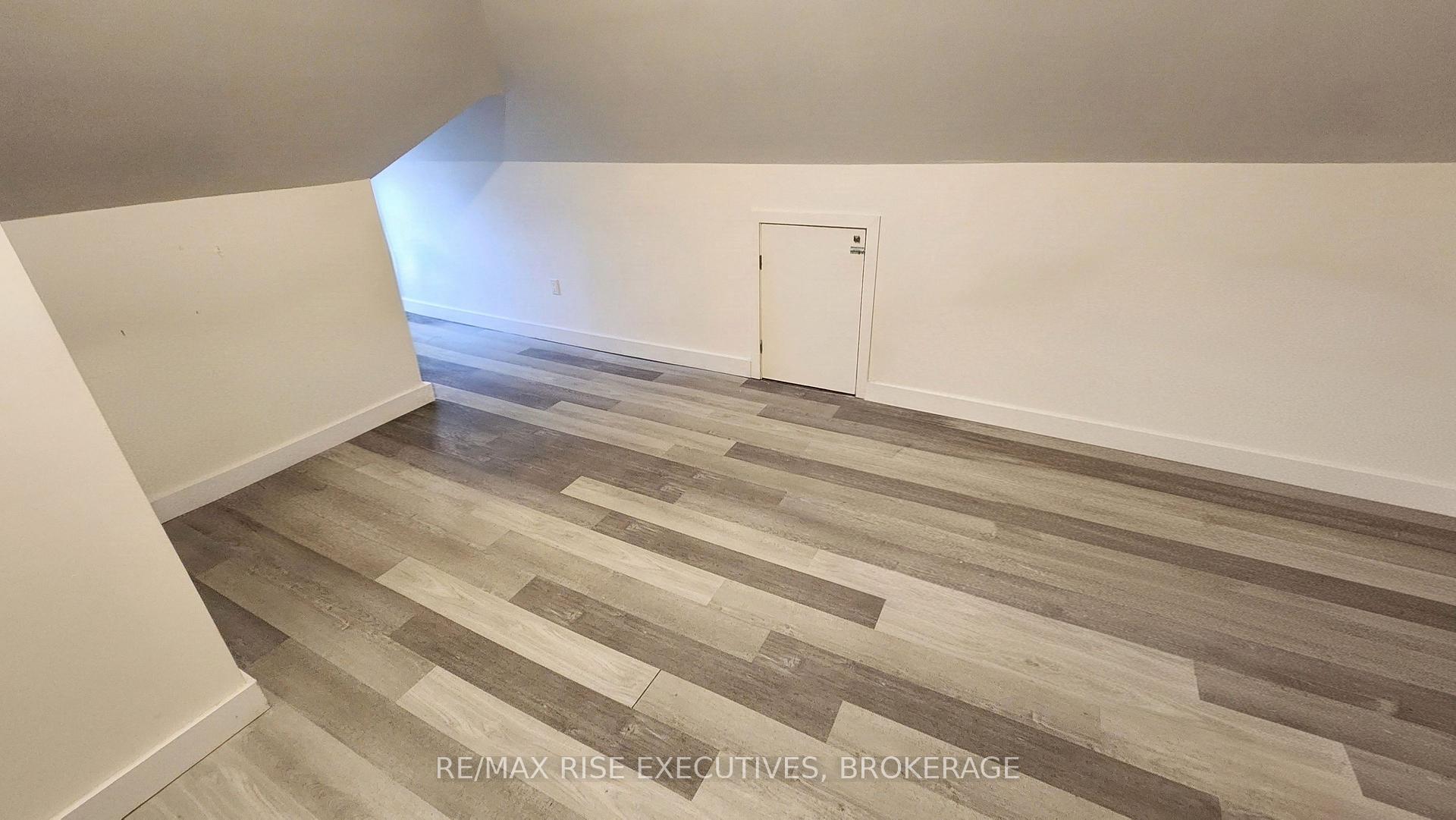 Photo 10 of 385 Alfred Street, Kingston, East of Sir John A. Blvd — HOMEH