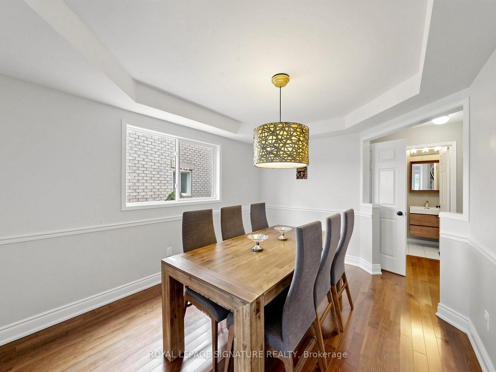 Photo 12 of 81 Pinnacle Trail, Aurora, Bayview Wellington — HOMEH