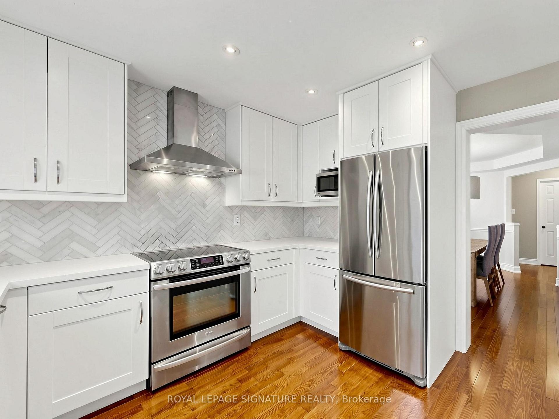 Photo 25 of 81 Pinnacle Trail, Aurora, Bayview Wellington — HOMEH