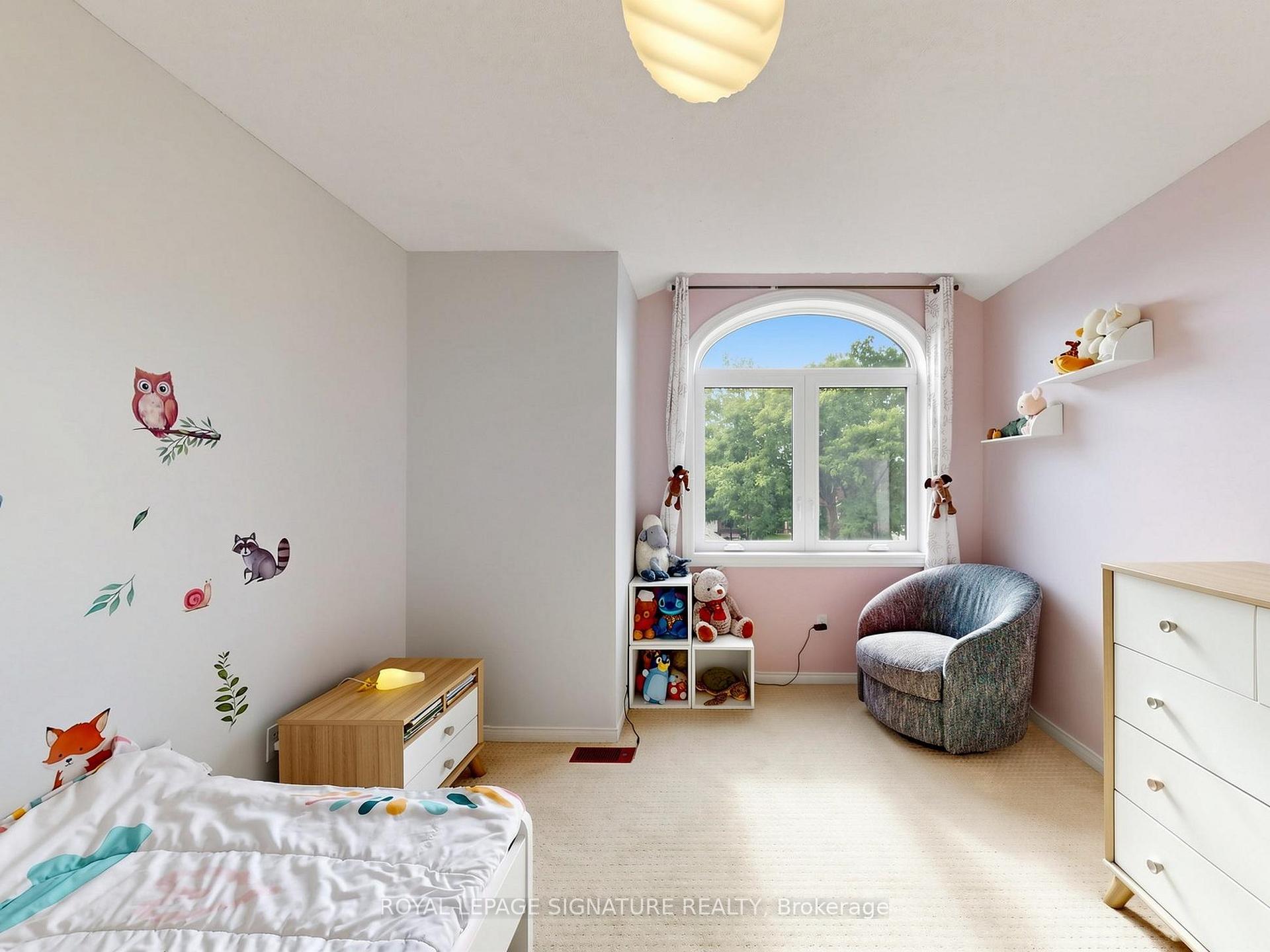 Photo 34 of 81 Pinnacle Trail, Aurora, Bayview Wellington — HOMEH