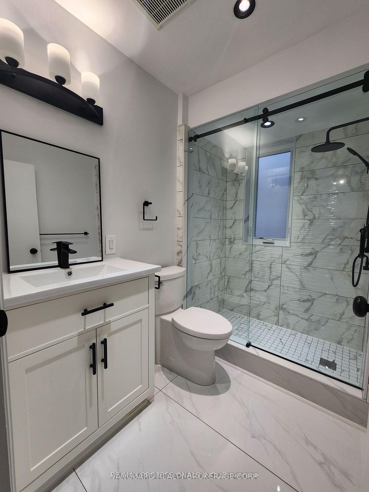 Photo 8 of Unit 2nd Floor, 232 Montrose Avenue, Toronto, Palmerston-Little Italy — HOMEH
