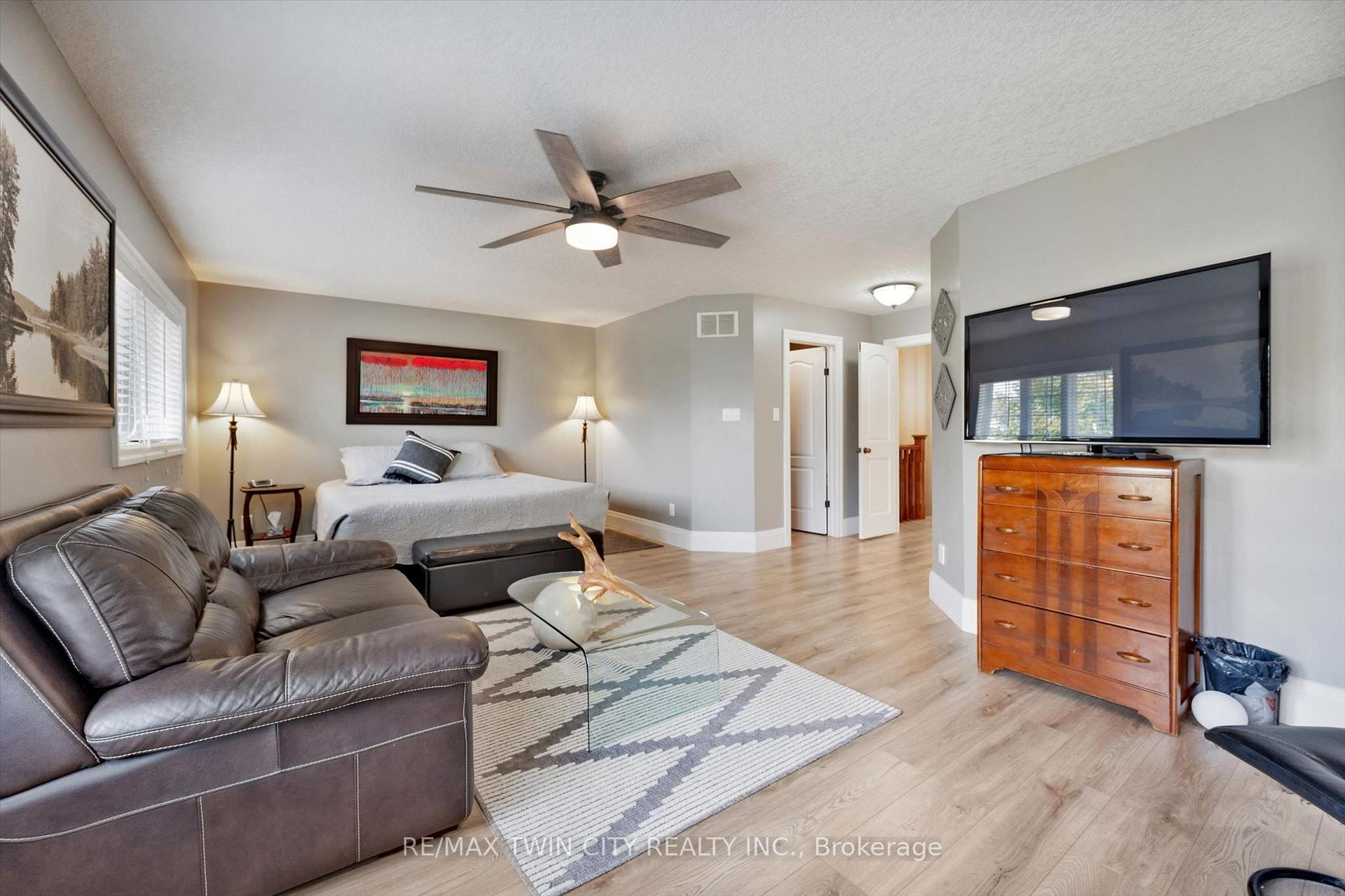 Photo 16 of Unit 9, 276 Sims Estate Drive, Kitchener, Grand River South — HOMEH