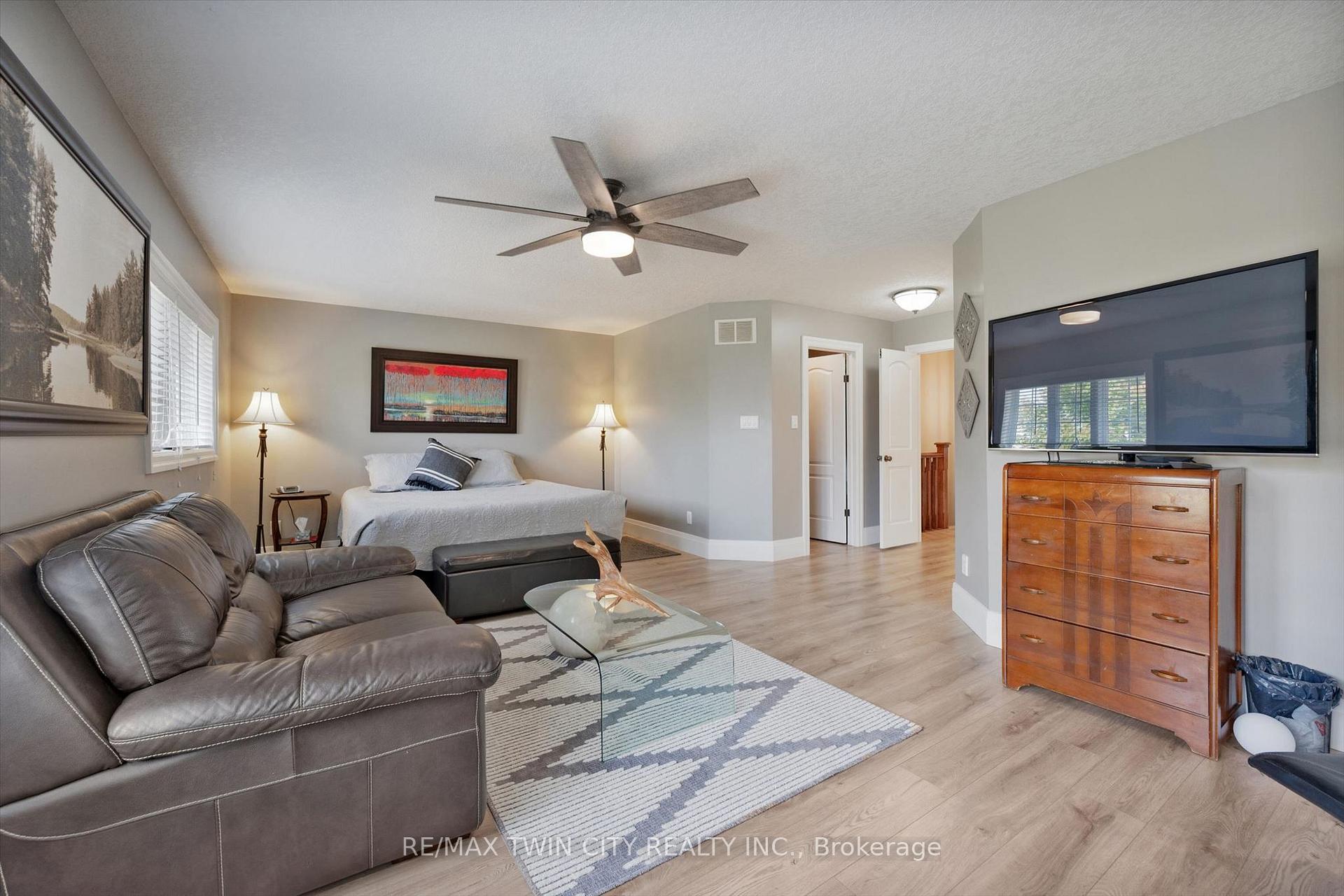Photo 18 of Unit 9, 276 Sims Estate Drive, Kitchener, Grand River South — HOMEH