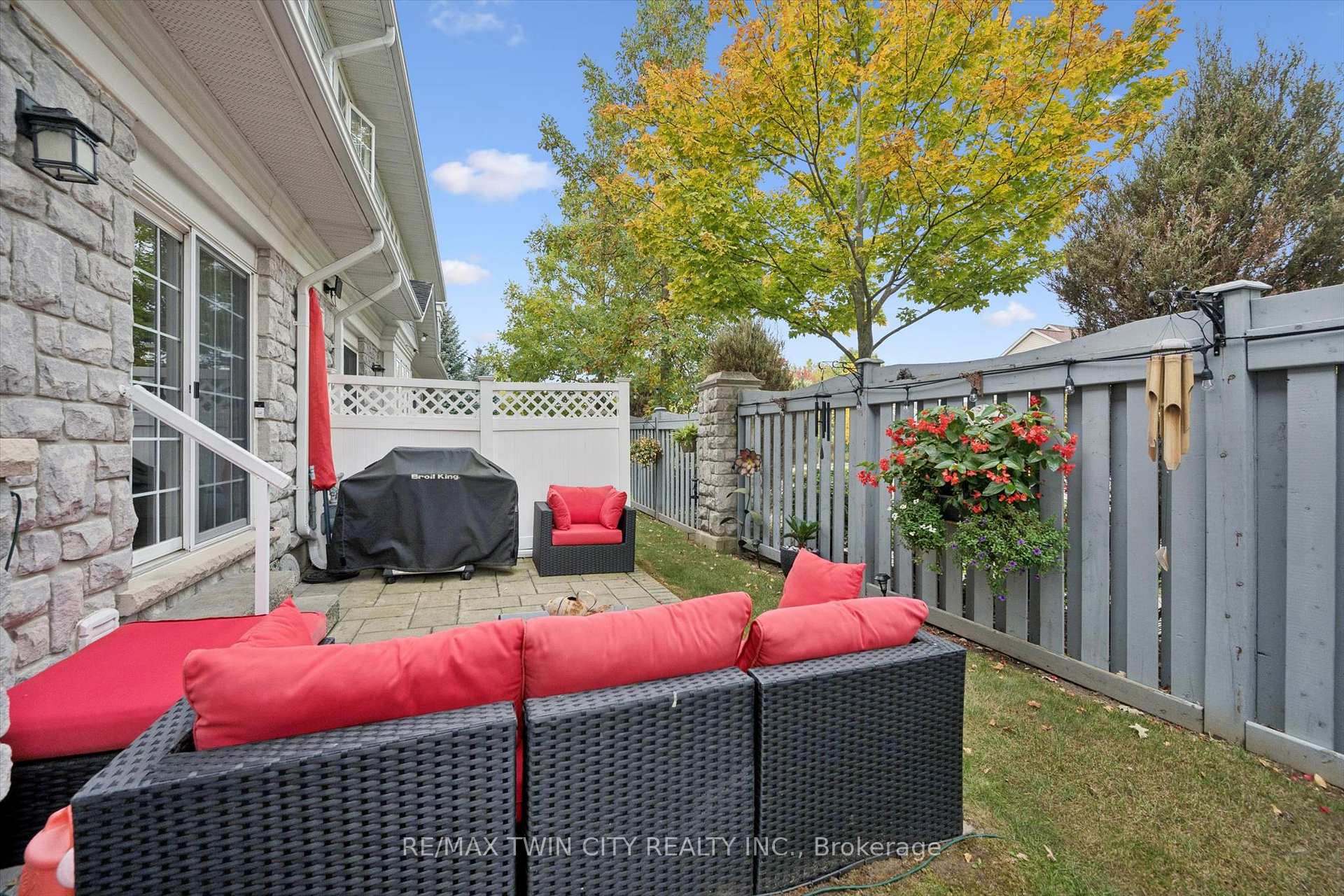 Photo 30 of Unit 9, 276 Sims Estate Drive, Kitchener, Grand River South — HOMEH