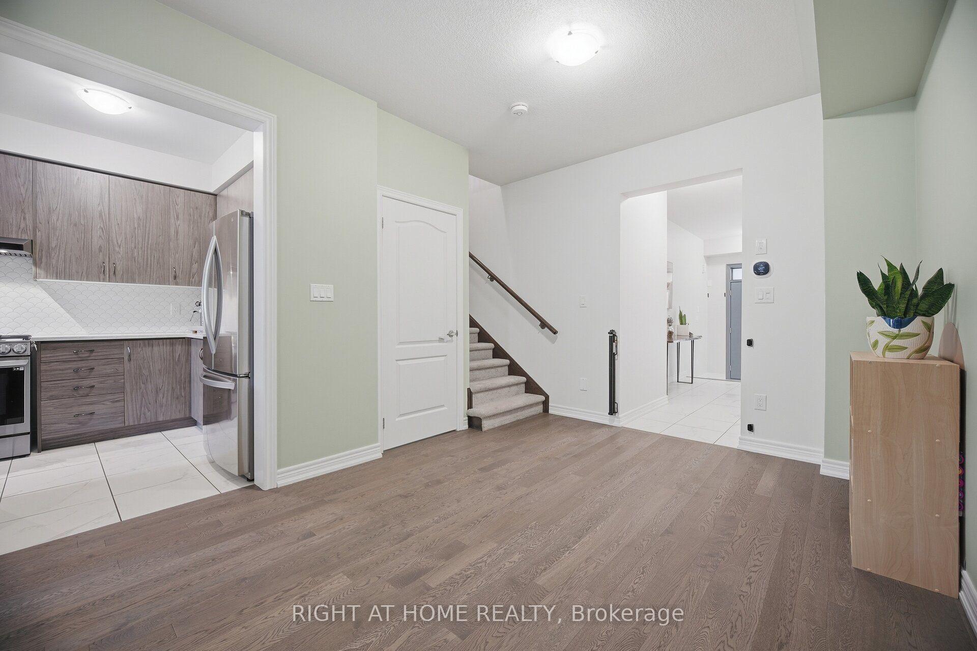 Photo 7 of Unit 79, 166 Deerpath Drive, Guelph, Willow West/Sugarbush/West Acres — HOMEH