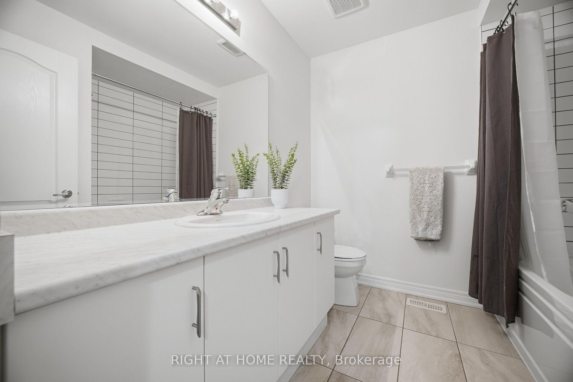 Photo 32 of Unit 79, 166 Deerpath Drive, Guelph, Willow West/Sugarbush/West Acres — HOMEH