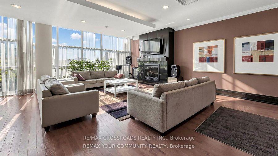 Photo 7 of Unit 505, 21 Upper Duke Crescent, Markham, Unionville — HOMEH