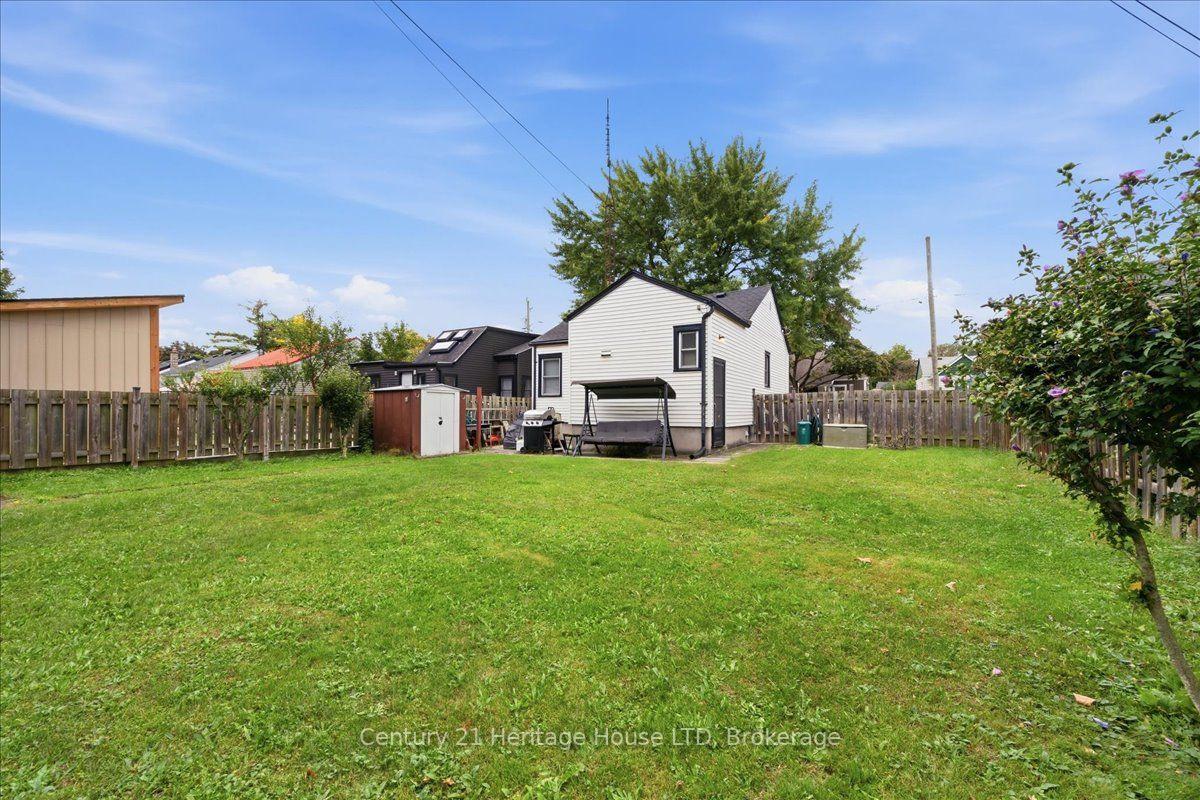 Photo 36 of 26 Coventry Street, St. Catharines, E. Chester — HOMEH