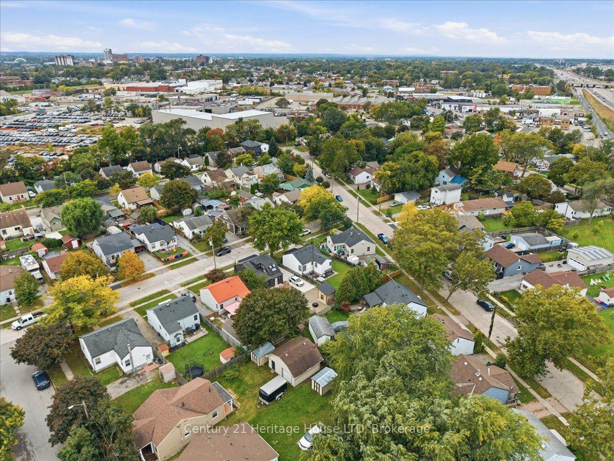 Photo 42 of 26 Coventry Street, St. Catharines, E. Chester — HOMEH