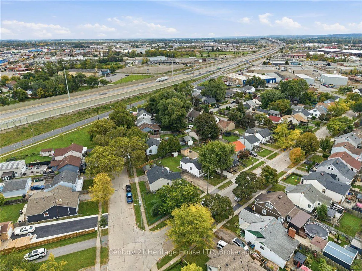 Photo 39 of 26 Coventry Street, St. Catharines, E. Chester — HOMEH