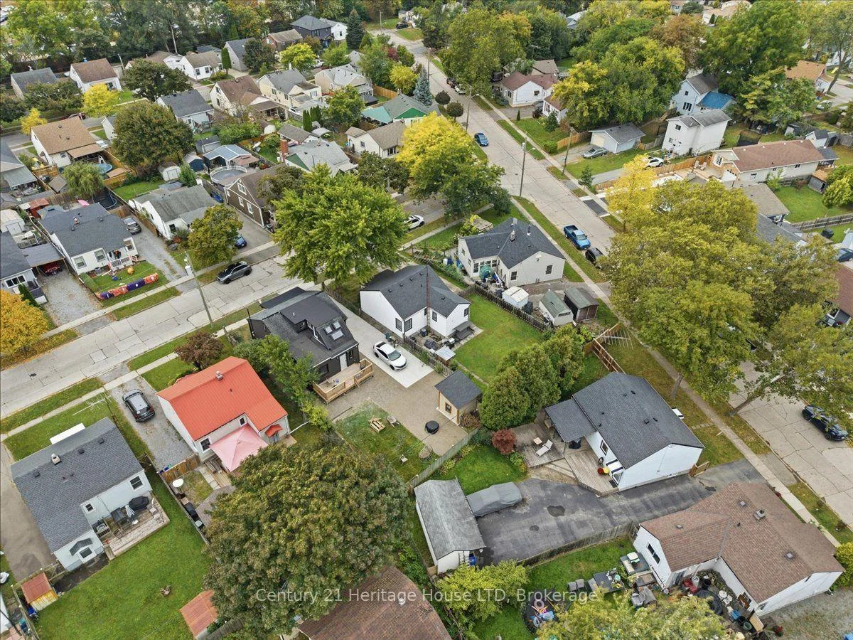 Photo 44 of 26 Coventry Street, St. Catharines, E. Chester — HOMEH