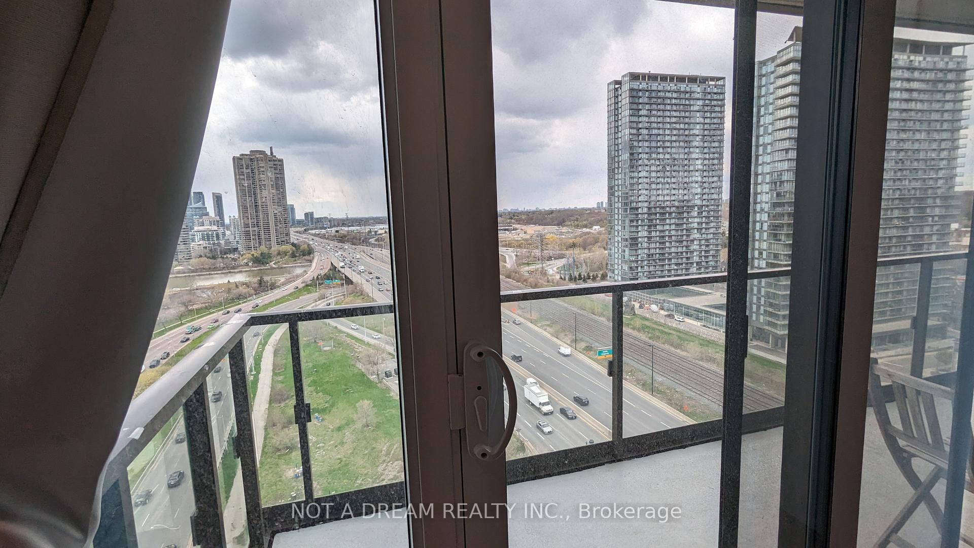 Photo 25 of Unit 1911, 1928 Lakeshore Boulevard W, Toronto, High Park-Swansea — HOMEH