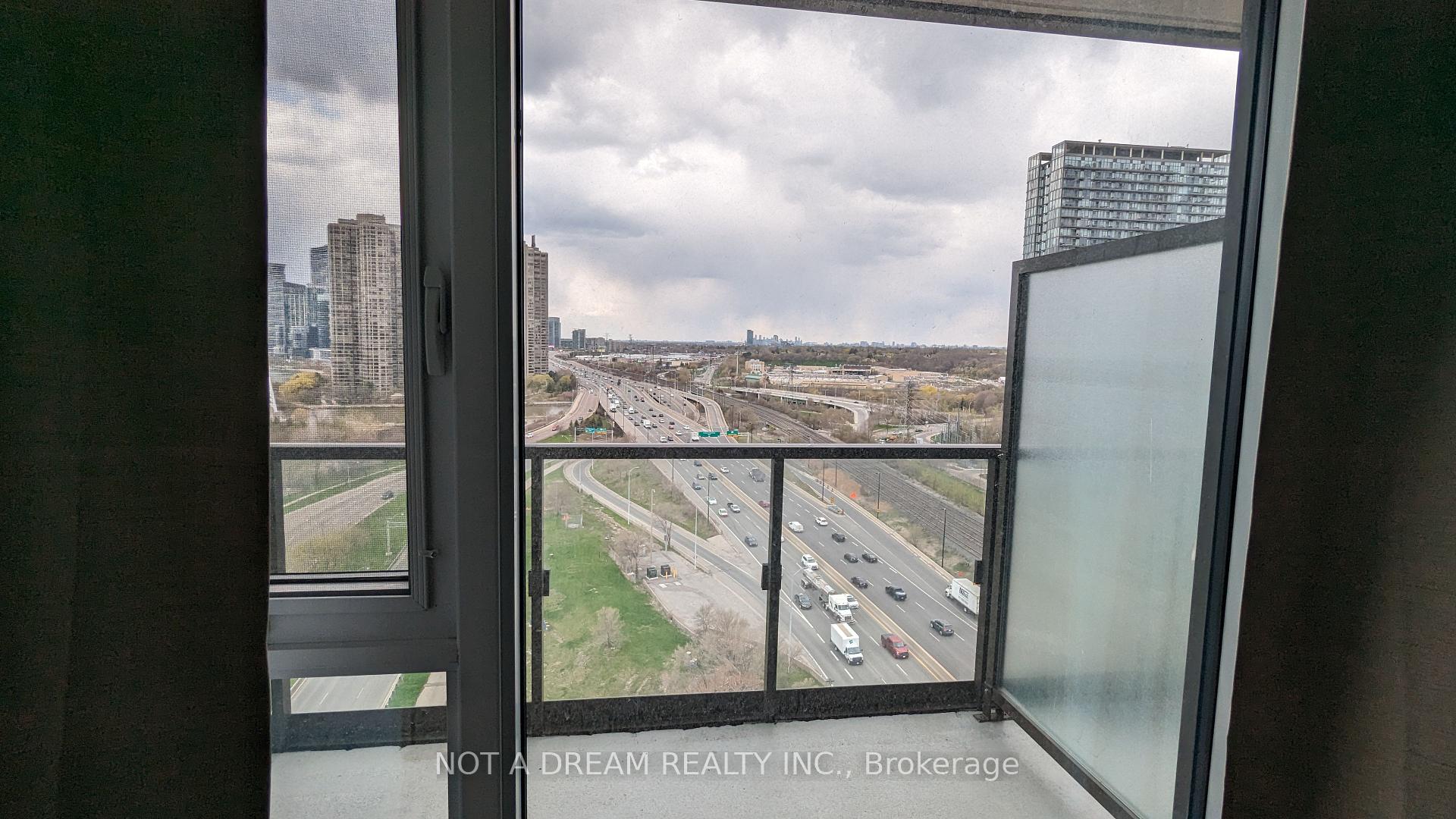 Photo 28 of Unit 1911, 1928 Lakeshore Boulevard W, Toronto, High Park-Swansea — HOMEH