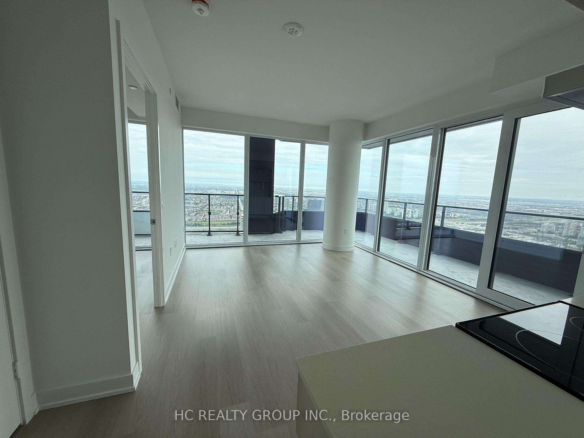 Photo 7 of Unit 6305, 448 Burnhamthorpe Road, Mississauga, City Centre — HOMEH